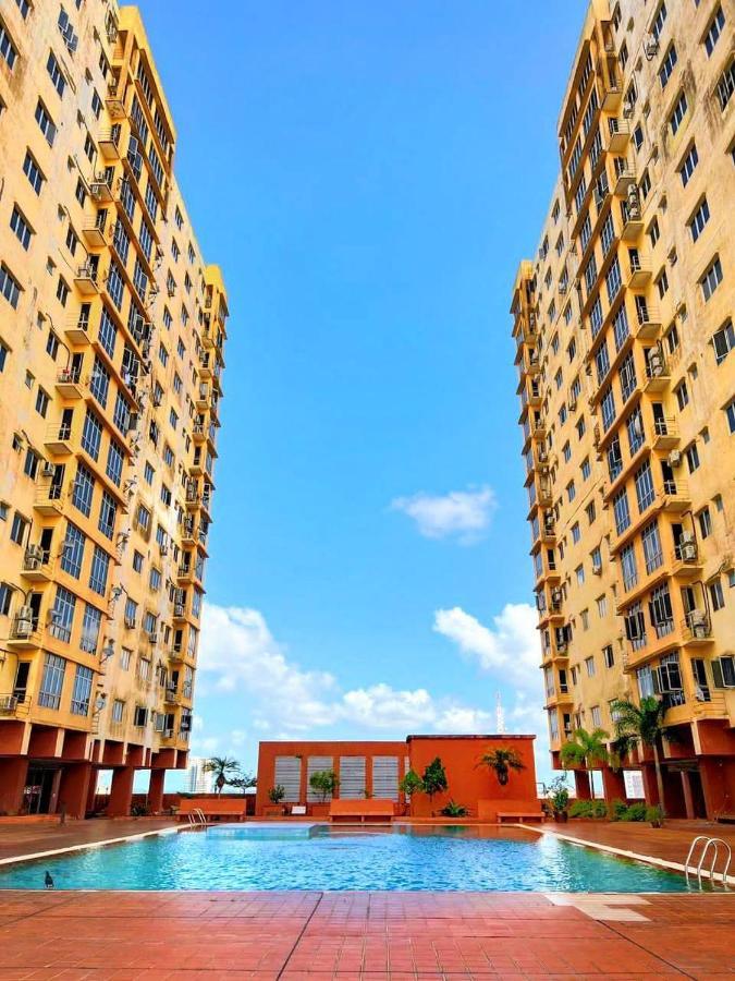 N'Dnie Homestay Pelangi Mall Condominium 코타바하루 외부 사진